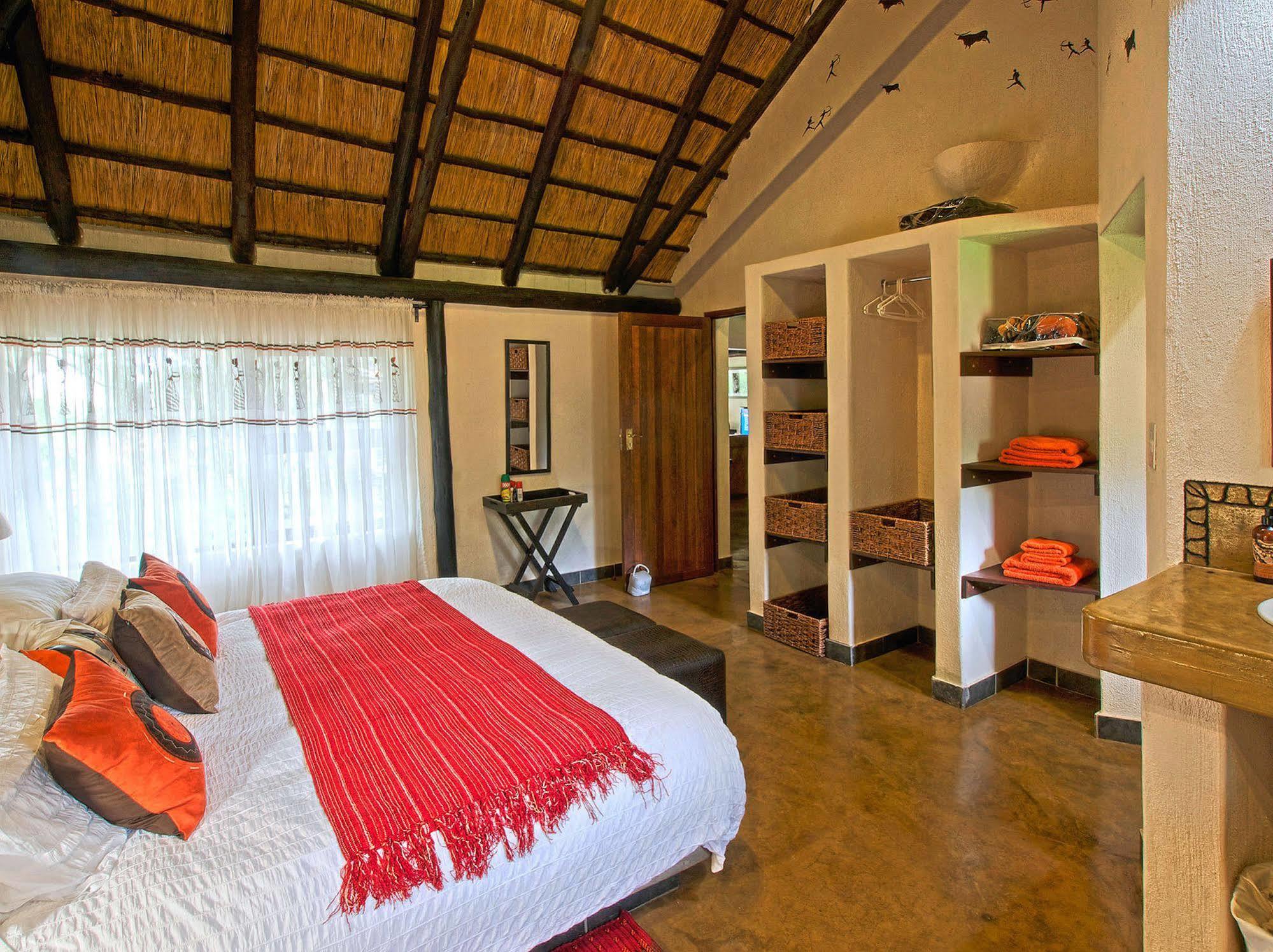 Raptor Retreat Game Lodge Hoedspruit Eksteriør bilde