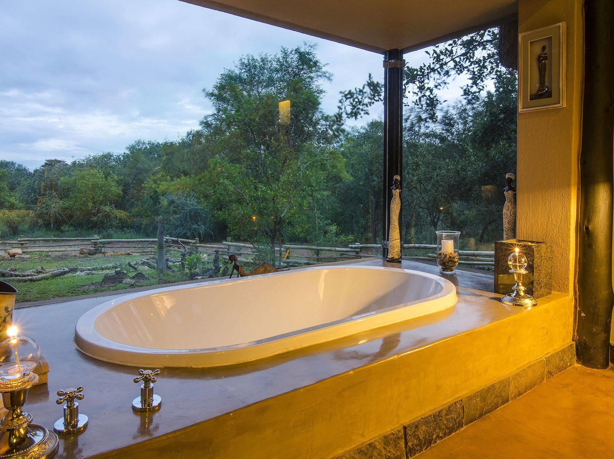 Raptor Retreat Game Lodge Hoedspruit Eksteriør bilde